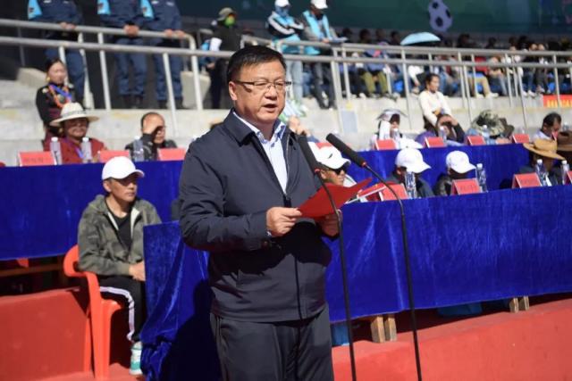 德布劳内：还没和球队谈续约 先让自己变的更强